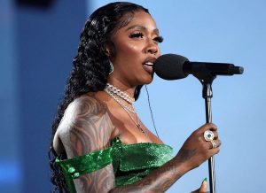 Tiwa Savage – Pick Up